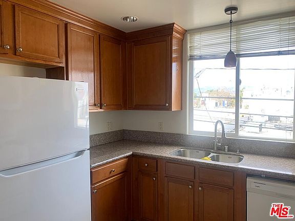 5th image of 1412 S Sherbourne Dr Unit 301