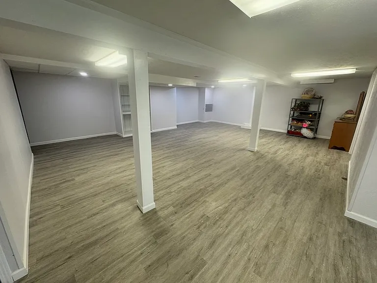 34647 Bristol St — Photo 14
