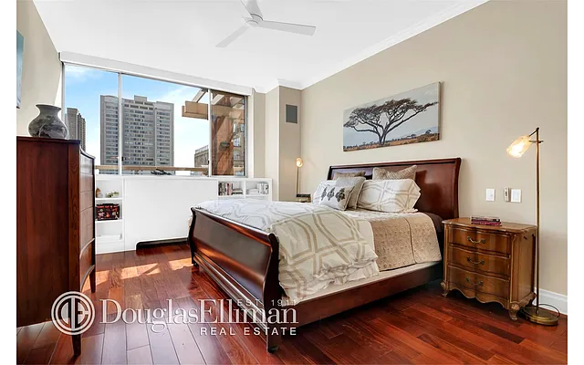 Sold by Douglas Elliman | media 17