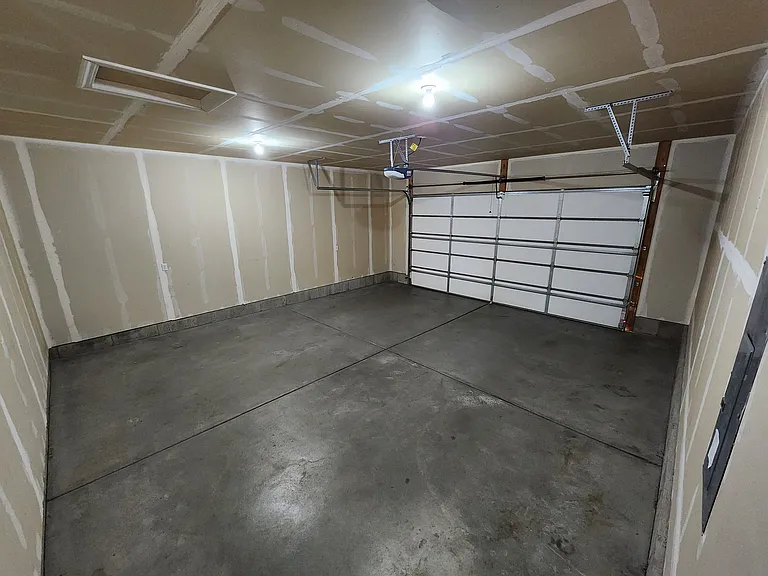 3894 E Chalet Dr — Photo 18