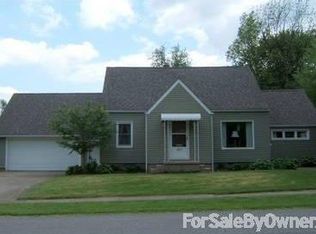 3822 Herbert St, Mogadore, OH 44260