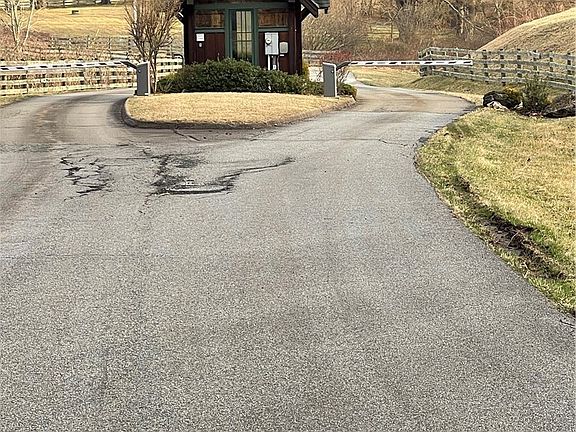 4th image of Lot #33 Elk Mountain Parkway