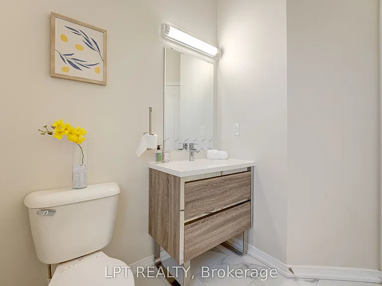 795 Laurelwood Dr #13 — Photo 8