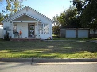 607 E Allen Ave, Springdale, AR 72764