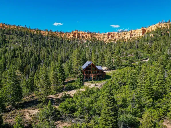 2100 S Swains Creek Rd, Duck Creek Village, UT 84762