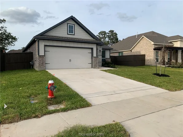 5627 Hayduke Ln, Bryan, TX 77802