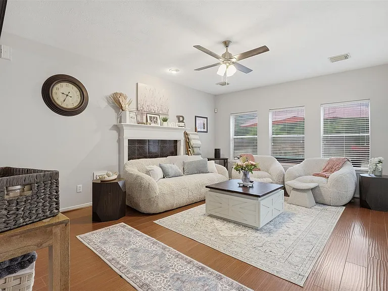2538 Acadiana Ln — Photo 15
