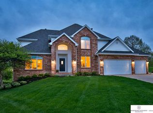 3319 N 130th Cir, Omaha, NE 68164
