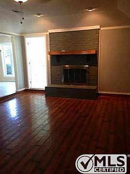 2nd image of 2021 Knoxville Dr