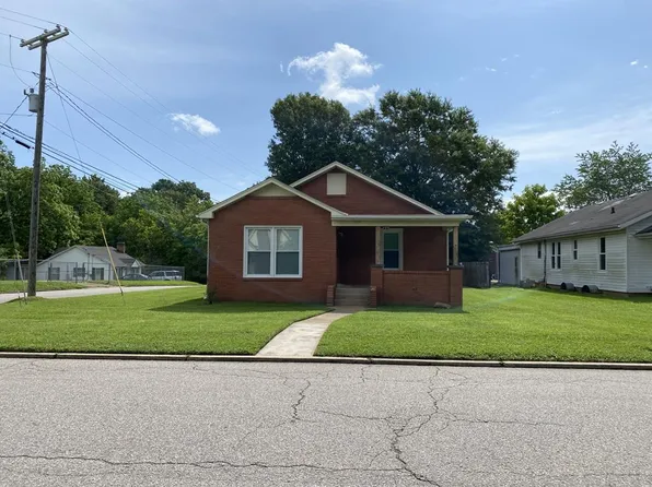 109 N Lake St, Paris, TN 38242