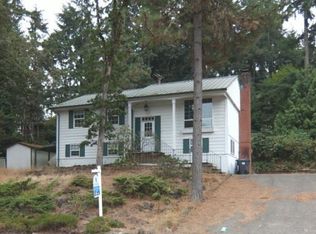 950 E 44th Ave, Eugene, OR 97405