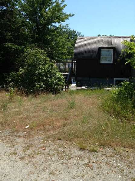 2nd image of 265 Cass Ave
