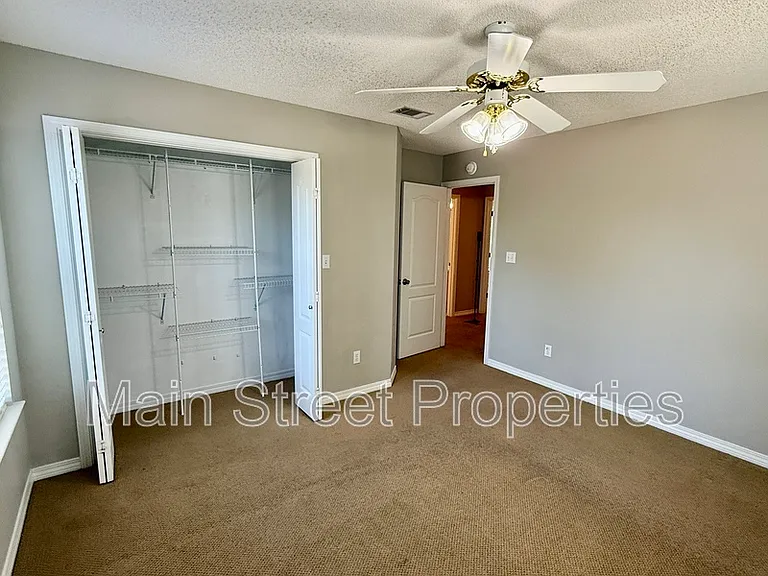2121 Pin High Dr — Photo 25