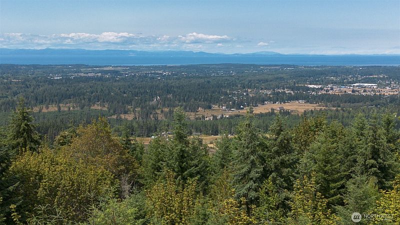 2nd image of 573 Antler Ridge Road