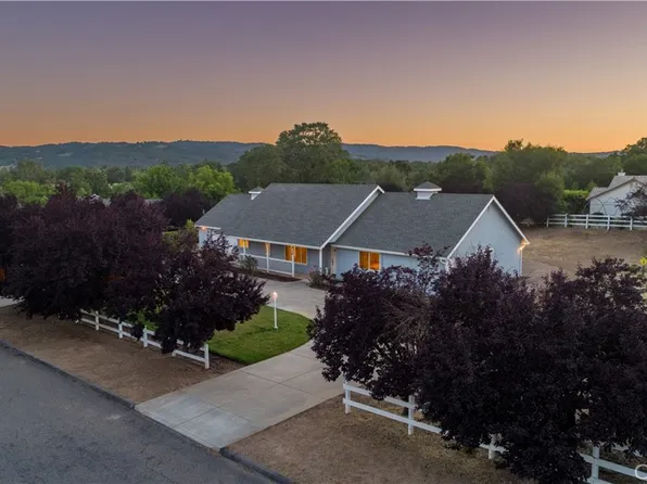 520 Dolores Ln, Templeton, CA 93465