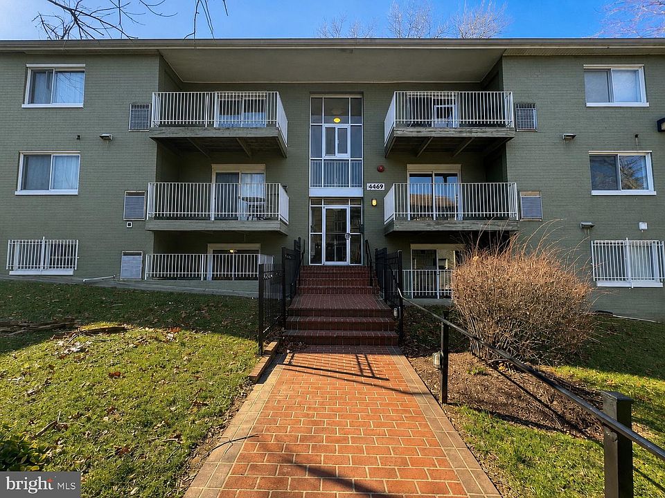 1st image of 4469 B St SE APT 103