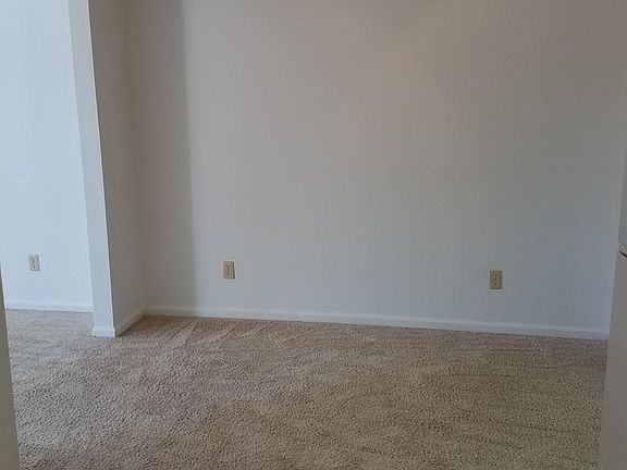 Diningroom - 2 Bdrm Townhouse