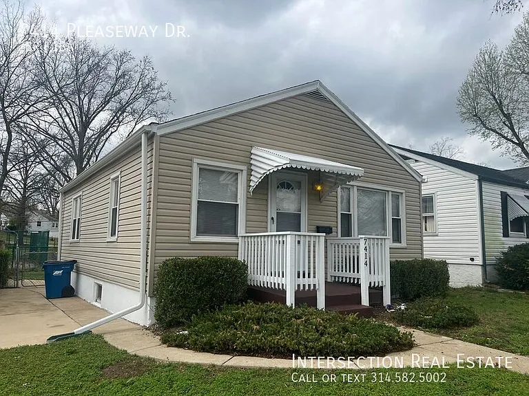 7414 Pleaseway Dr — Photo 2