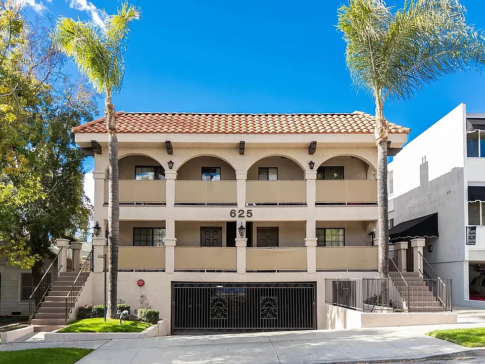 625 E Palm Ave #104
