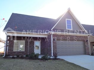 229 Union Station Dr, Calera, AL 35040
