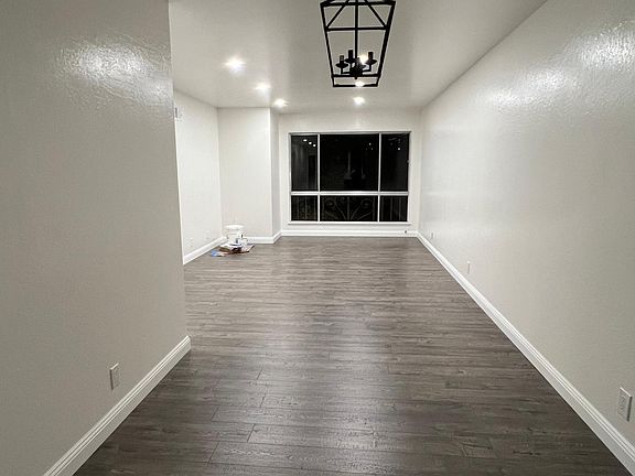 4th image of 1339 10th Ave #3