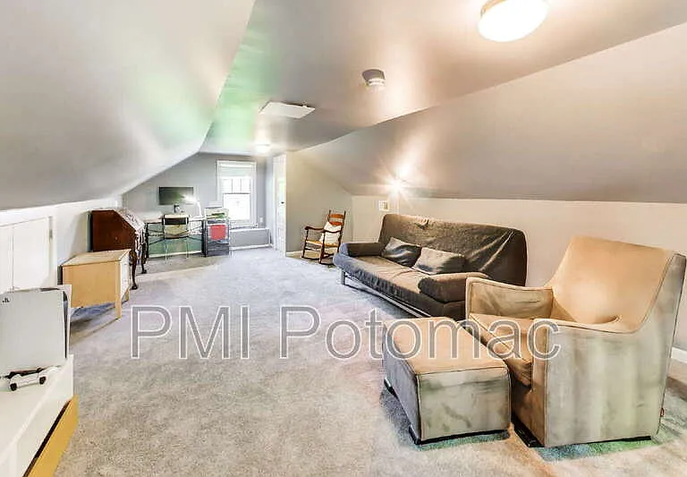 5332 Nevada Ave NW — Photo 33