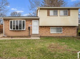 9342 Birch St, Taylor, MI 48180