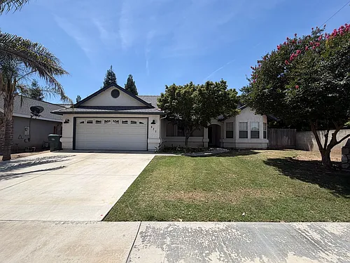 821 Woodland Ave Photo 1