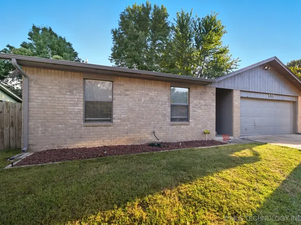 500 W 148th Pl S, Glenpool, OK 74033