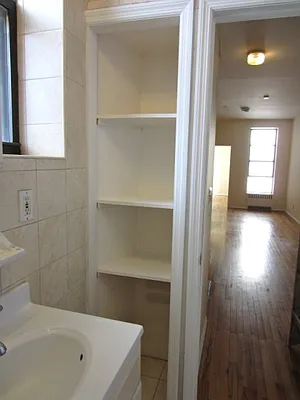 Rented by Bohemia Realty Group | media 27