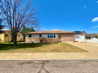 1720 Nelson Ave, Gering, NE 69341