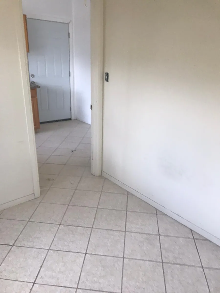 Tile floors - 8607 Morninglight Cir #B