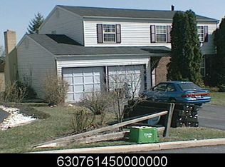 854 Martin Ln, Harrisburg, PA 17111