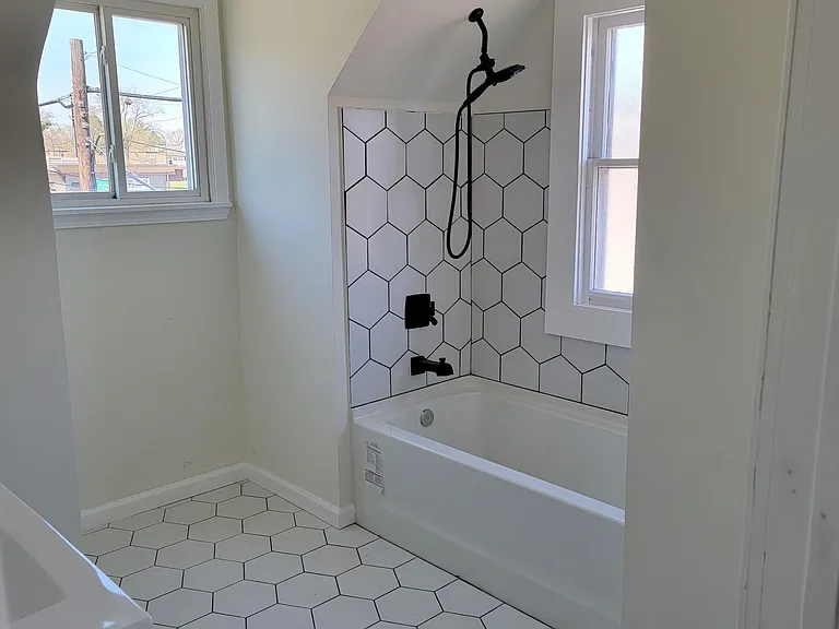 1728 Pinecrest Dr — Photo 11