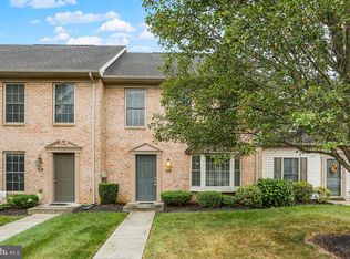 132 Melbourne Ln, Mechanicsburg, PA 17055