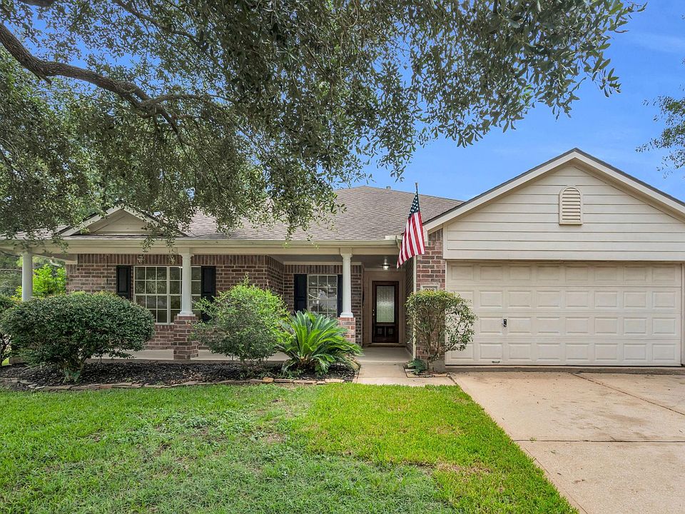 1st image of 908 Victoria Lakes Dr