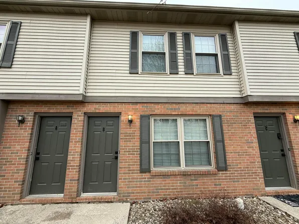 635 Pebble Pl APT B, Delaware, OH 43015