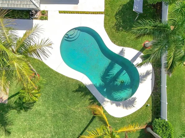 2533 NE 21st Ter, Pompano Beach, FL 33064