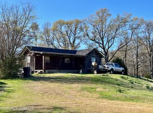 14211 Brownsferry Rd, Sarah, MS 38665