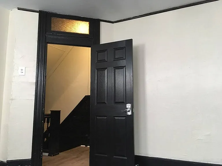 1225 W Allegheny Ave #2M — Photo 12