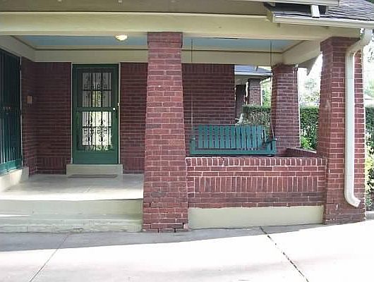 4th image of 701 N Auburndale St
