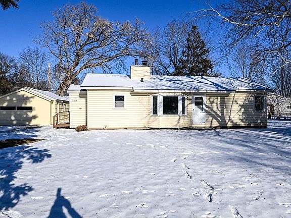 2nd image of 7508 Iris Dr N