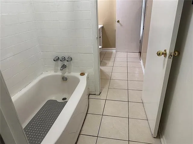 300 Coral Ave #B — Photo 11