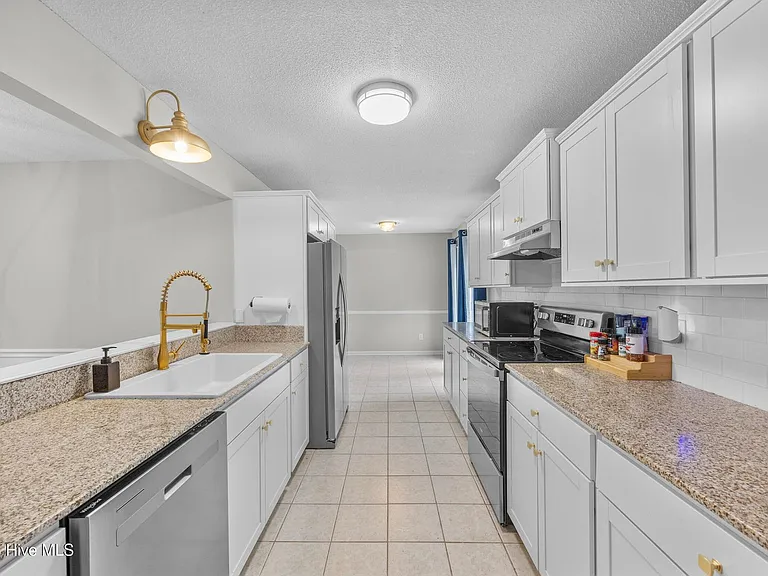 429 Crows Nest Ln — Photo 13