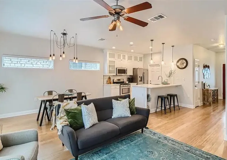 311 Blackson Ave #A — Photo 3