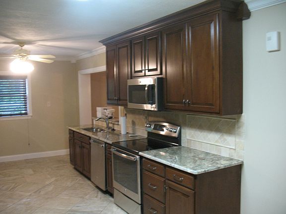 3rd image of 3701 Jason Dr