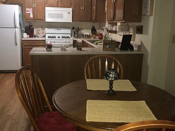 5th image of 24046 W Primrose Cir