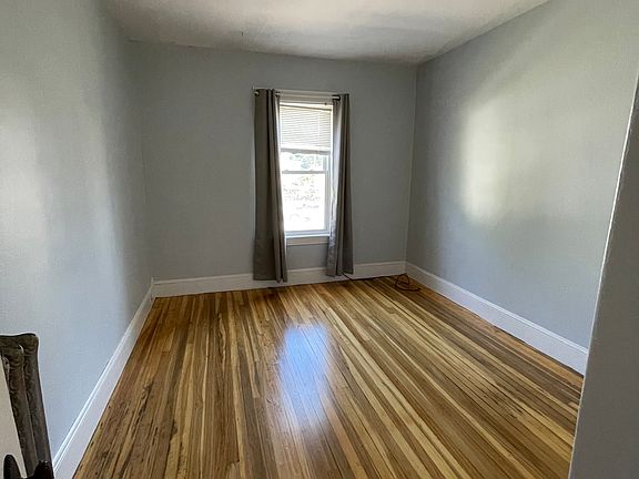 5th image of 56 Blucher St