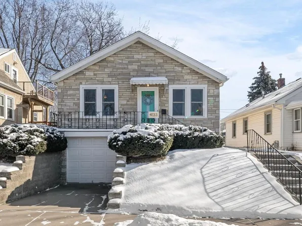 4133 6th St NE, Columbia Heights, MN 55421