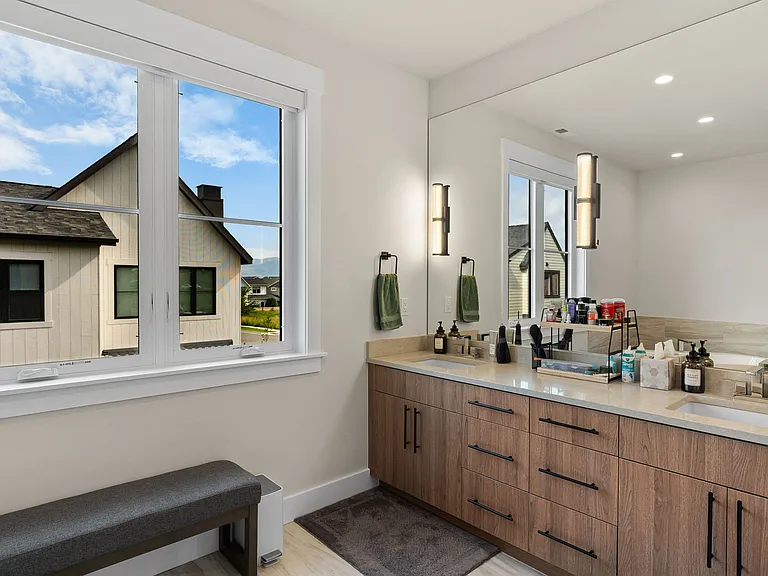 1503 Scotch Pine Ln — Photo 6